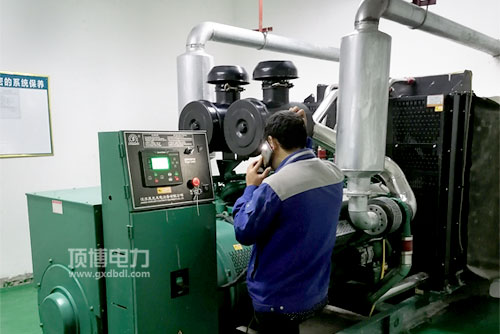 正常運行柴油發(fā)電機(jī)組冷卻水溫度