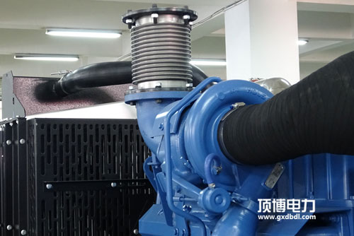 發(fā)電機(jī)組柴油機(jī)這樣保養(yǎng)，使用壽命想不長(zhǎng)都難！